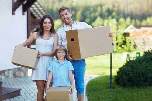 Local removal van serving Greenwich homes and flats