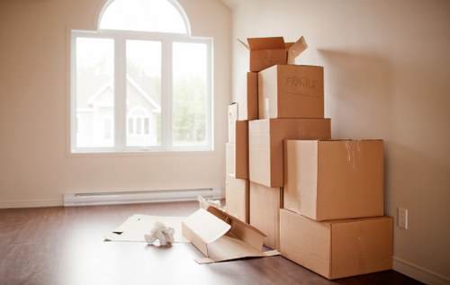 Packing and transport for Greenwich office furniture