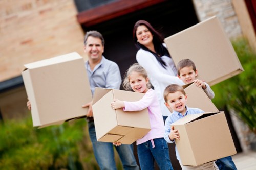 Local office removals team working in Greenwich